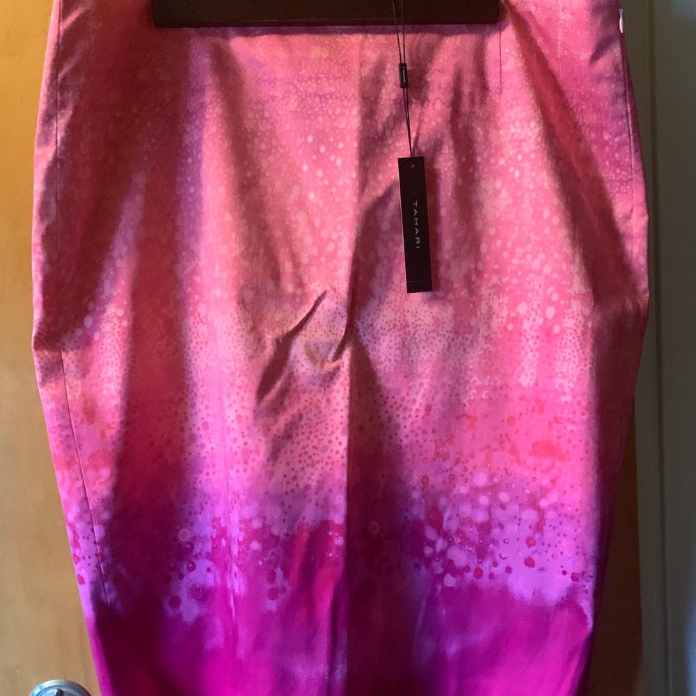 Pink ombré pencil skirt Tahari 16 NWT